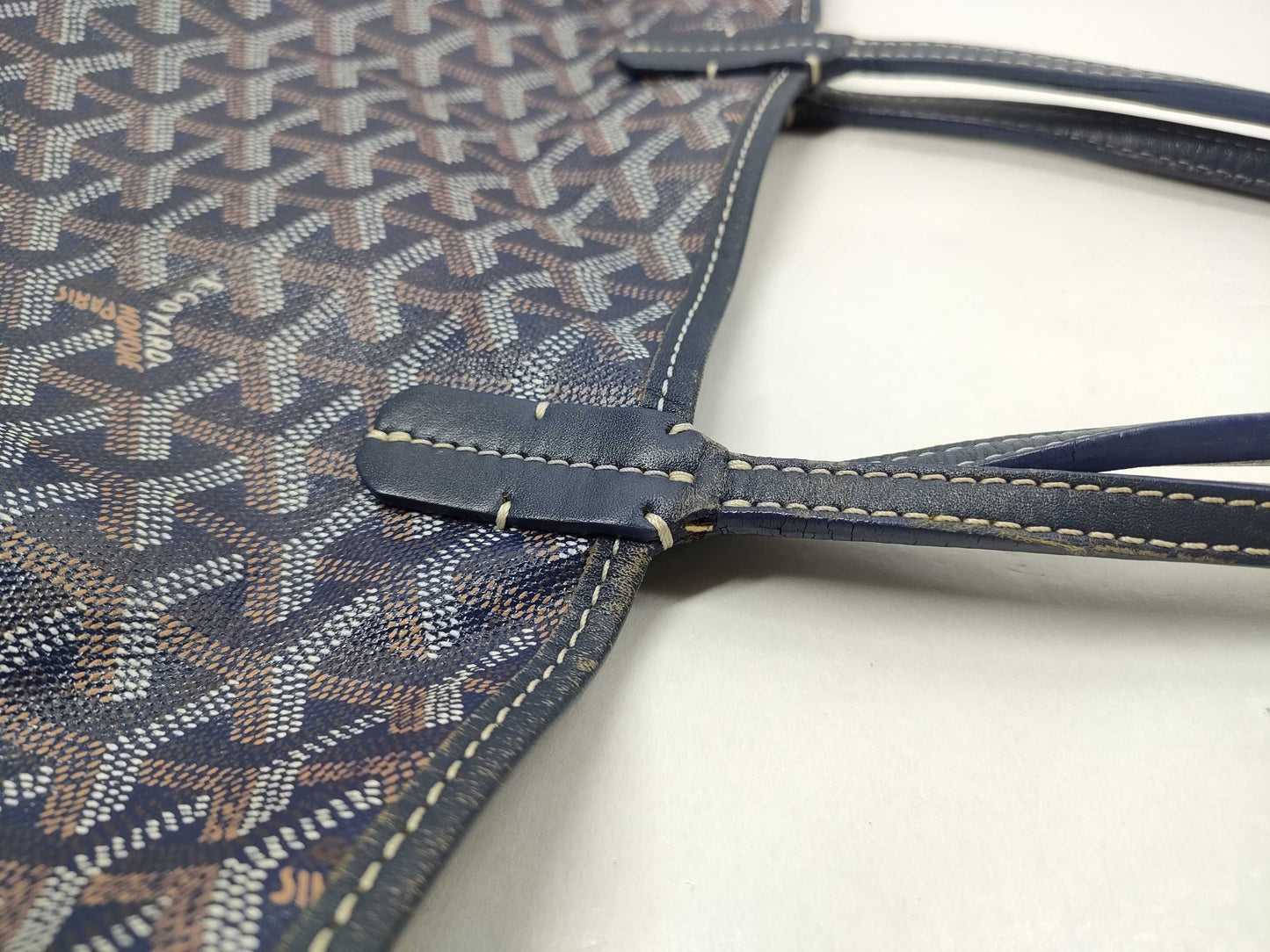 GOYARD PM Tote Bag with Pouch