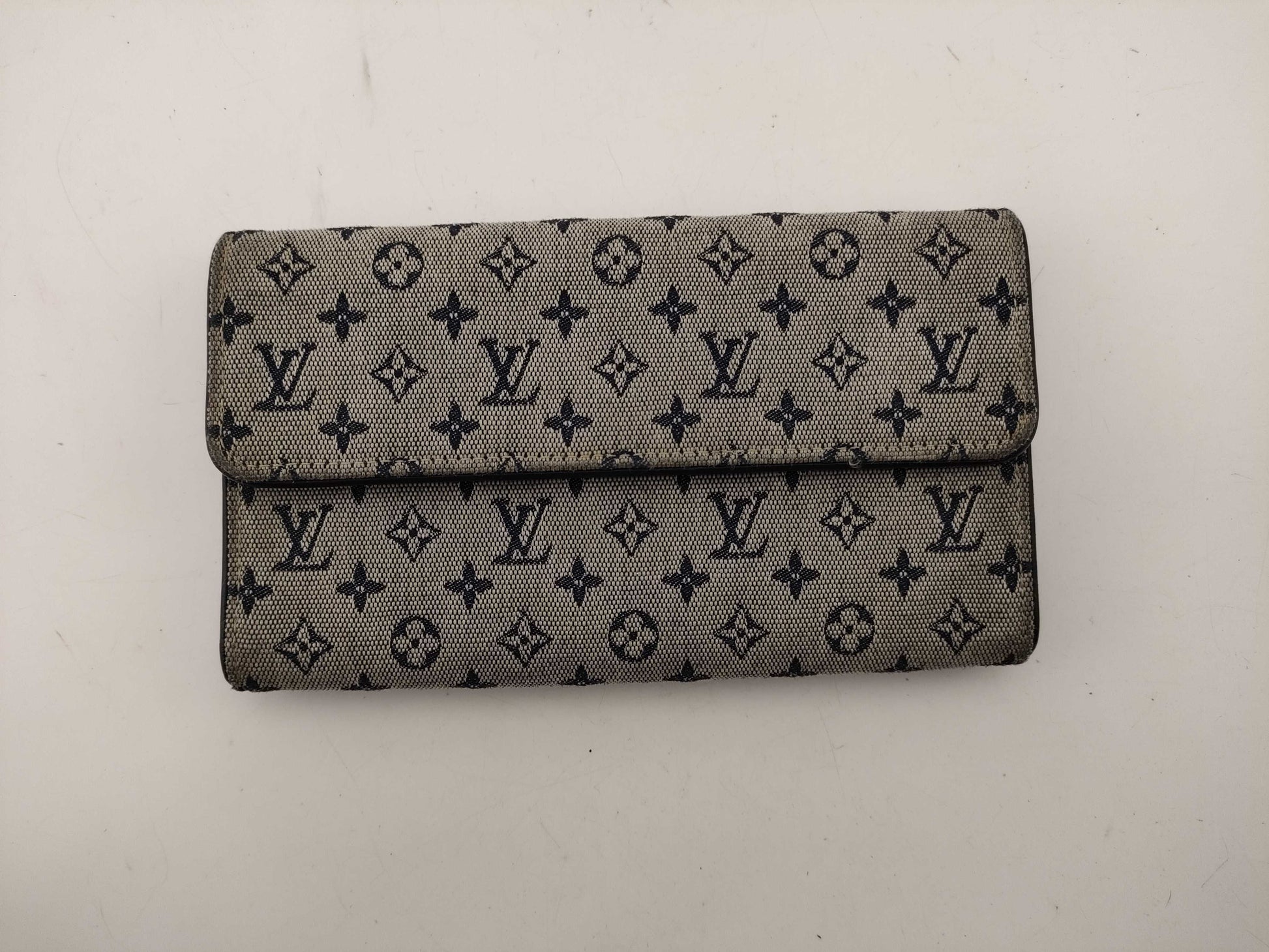 LOUIS VUITTON Monogram Mini M92243 Porte Tresor International Wallet