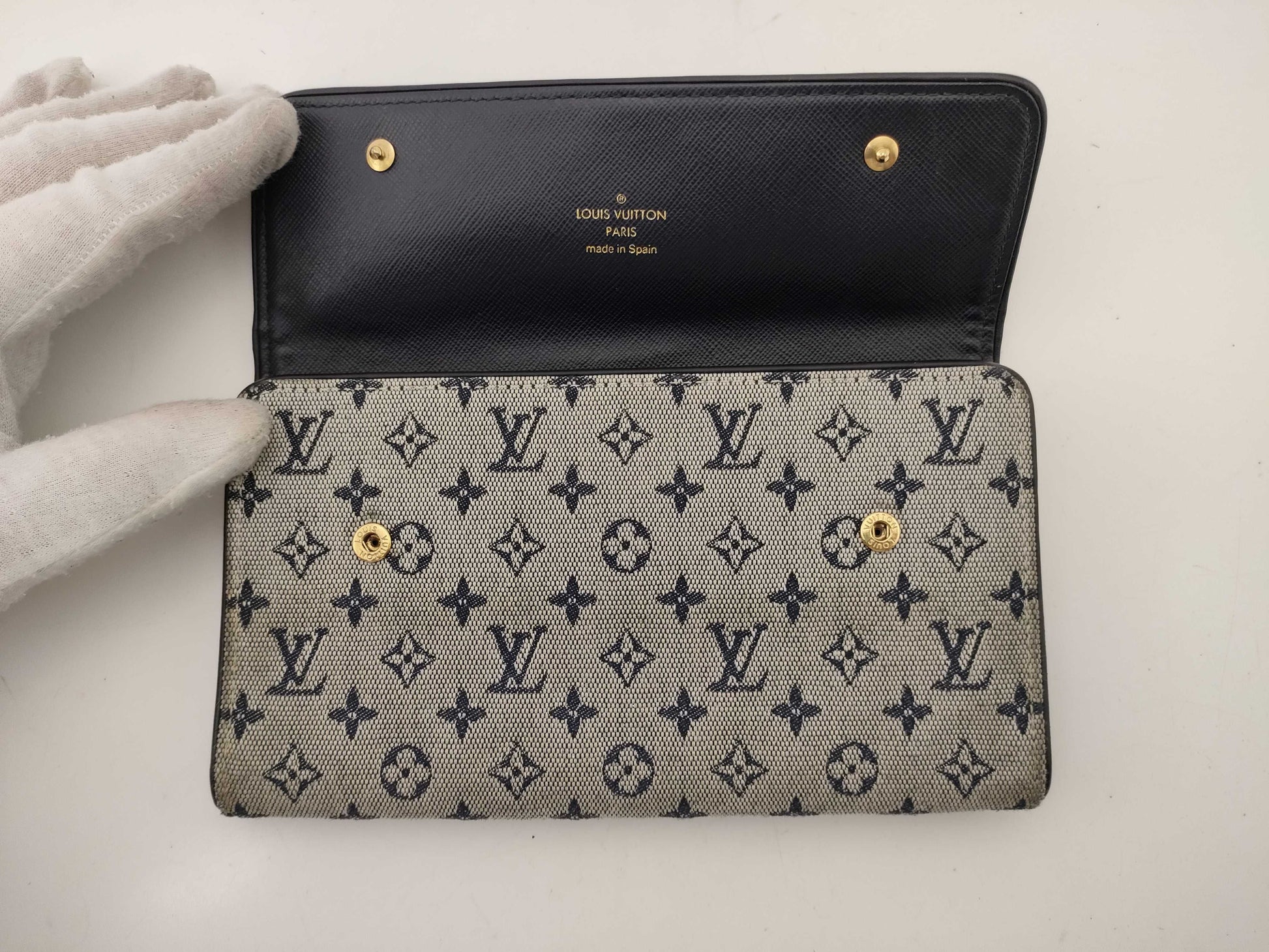 LOUIS VUITTON Monogram Mini M92243 Porte Tresor International Wallet