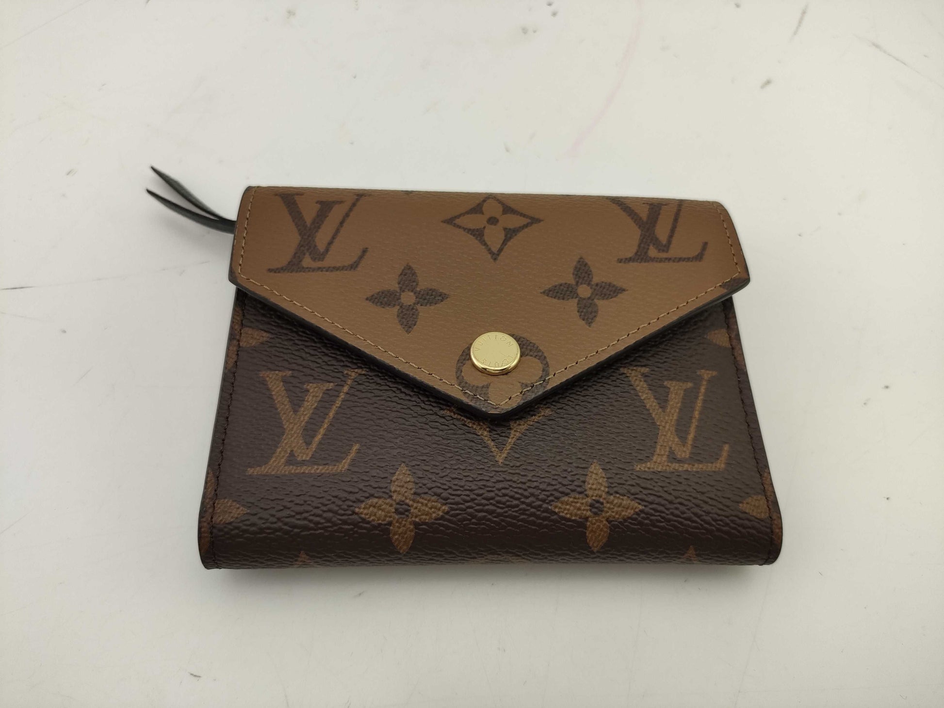 LOUIS VUITTON Monogram Reverse Victorine M81577 Wallet