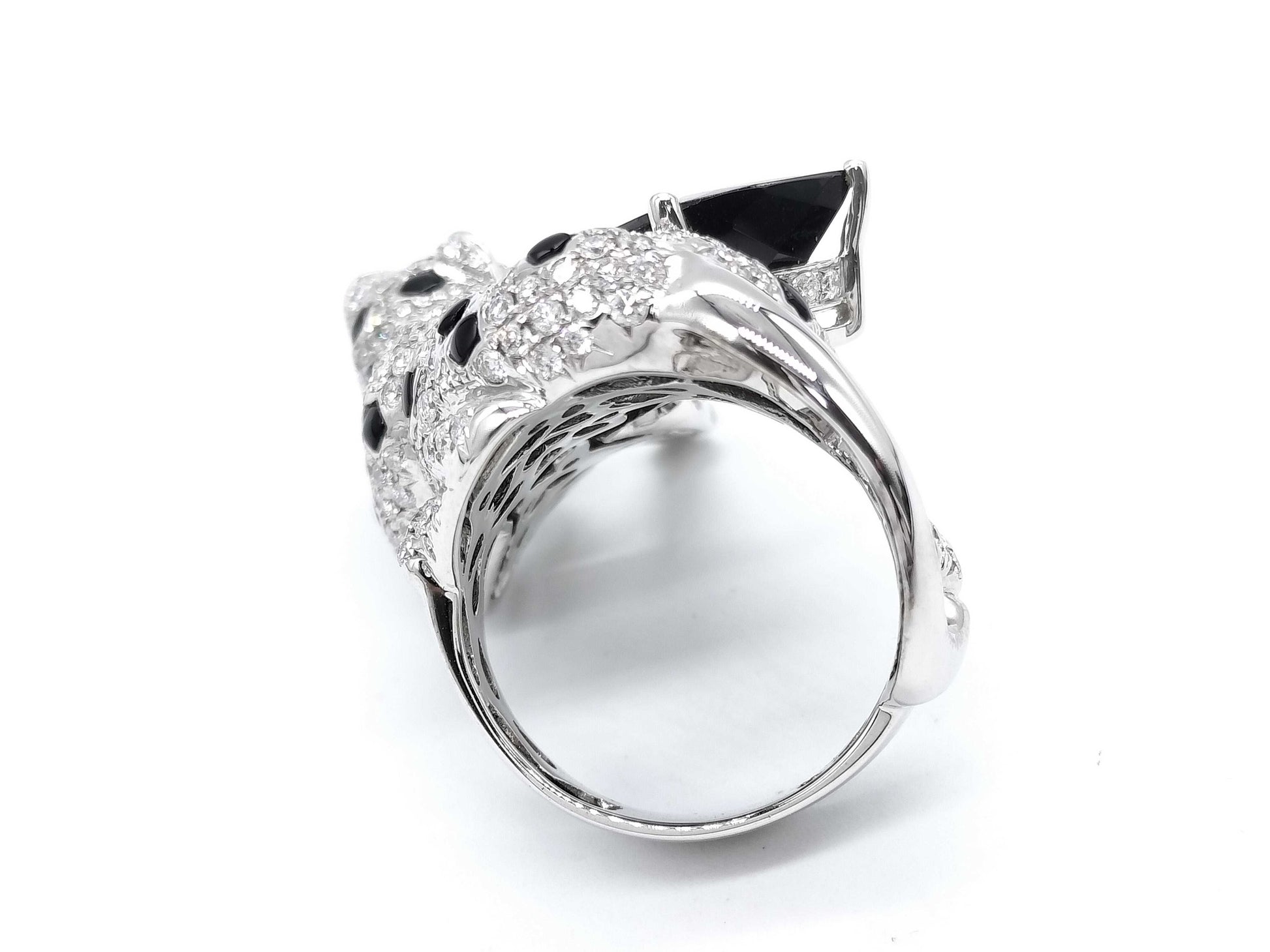 TL5.59ct G0.06ct D2.60ct K18WG 20.1g Ring 