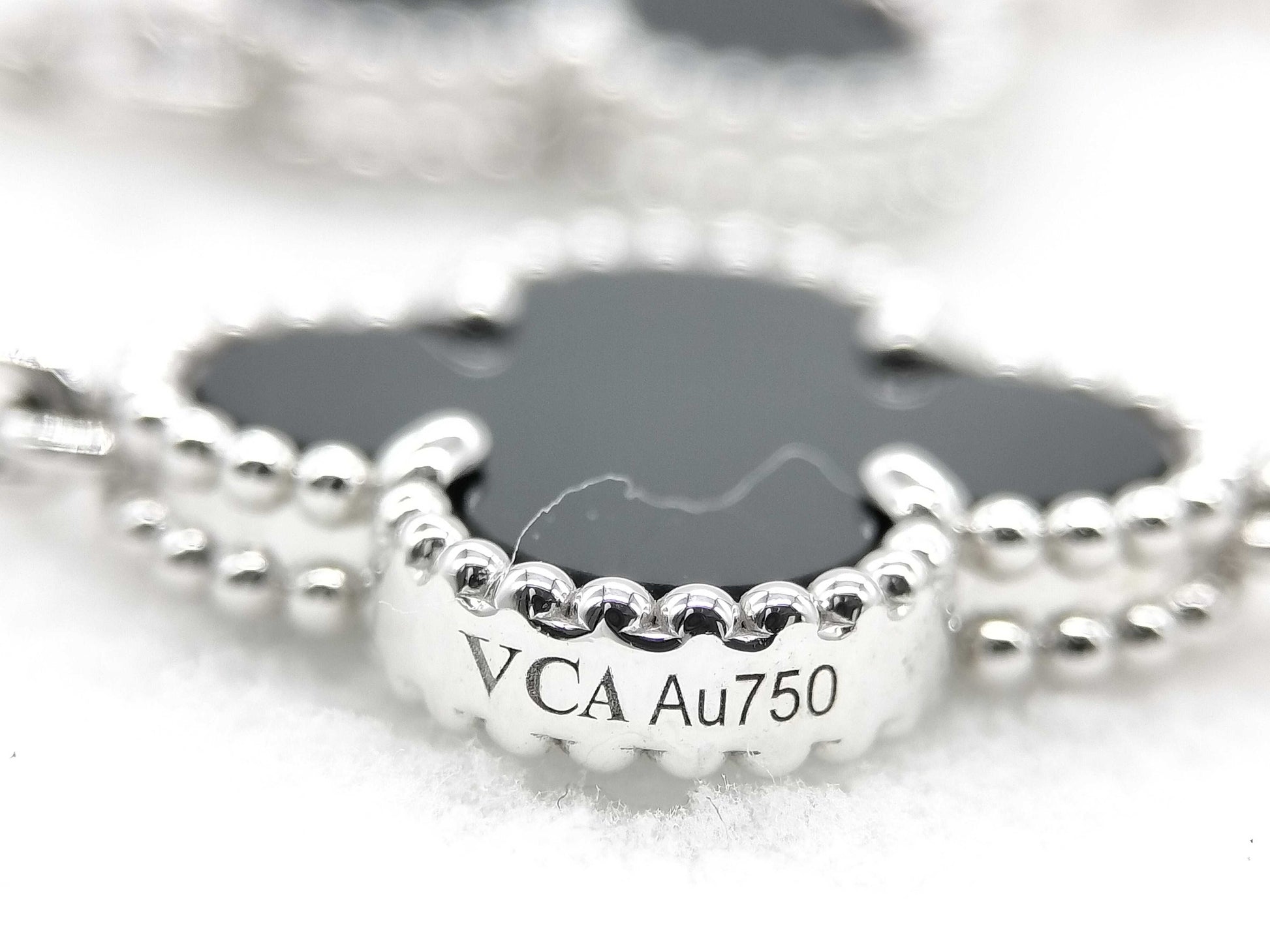 Van Cleef & Arpels Vintage Alhambra 5-Piece Onyx and Diamond Bracelet in Gold and White Gold , 12.8g