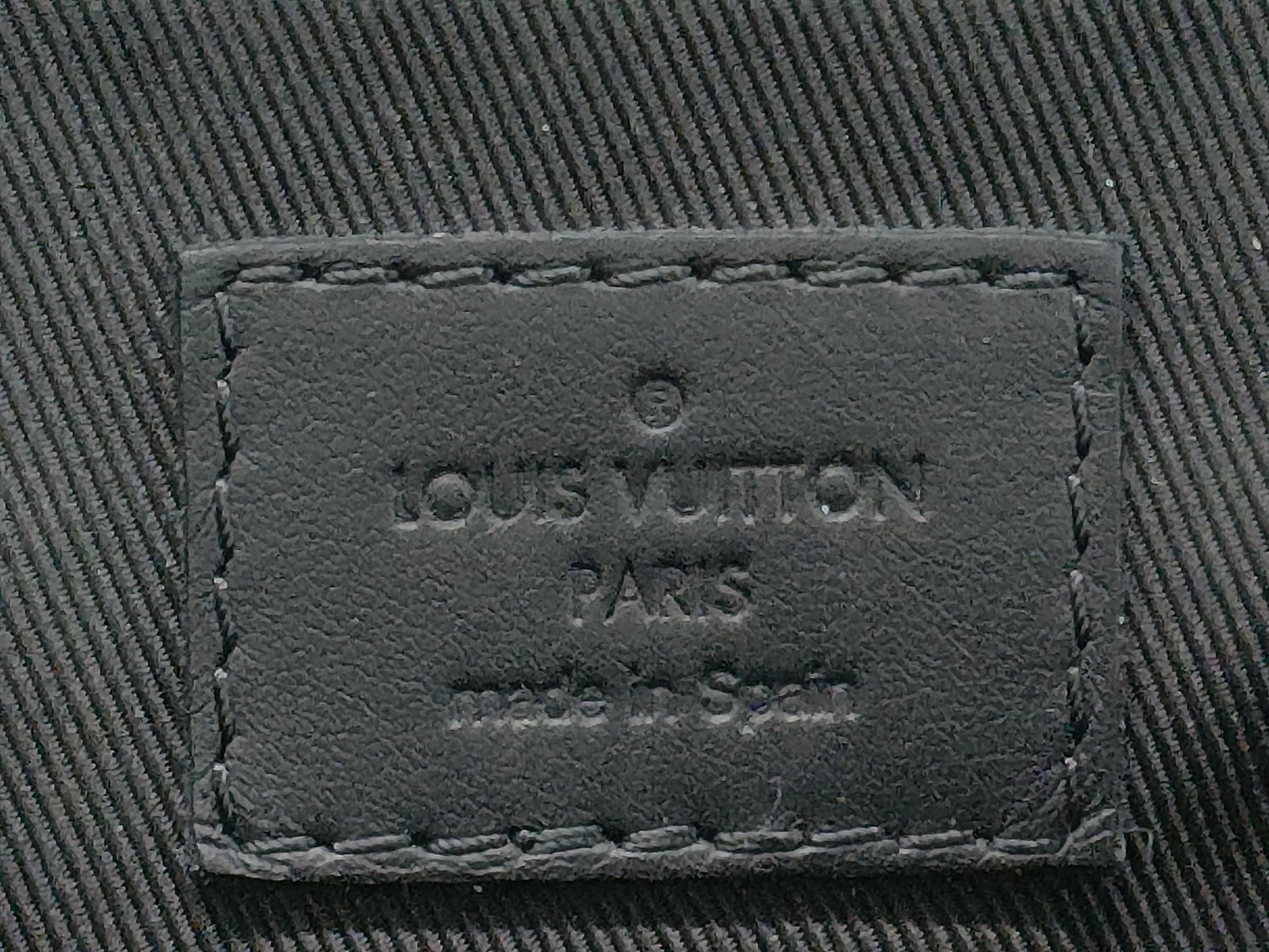 LOUIS VUITTON Aerogram Takeoff Messenger Shoulder Bag with RFID Tag