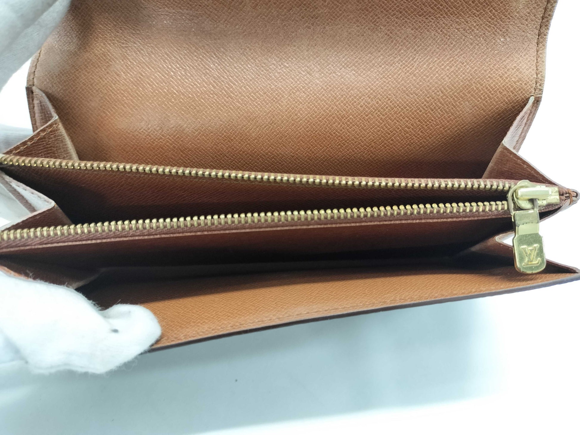 LOUIS VUITTON Monogram Portefeuille Sarah Old Style Wallet
