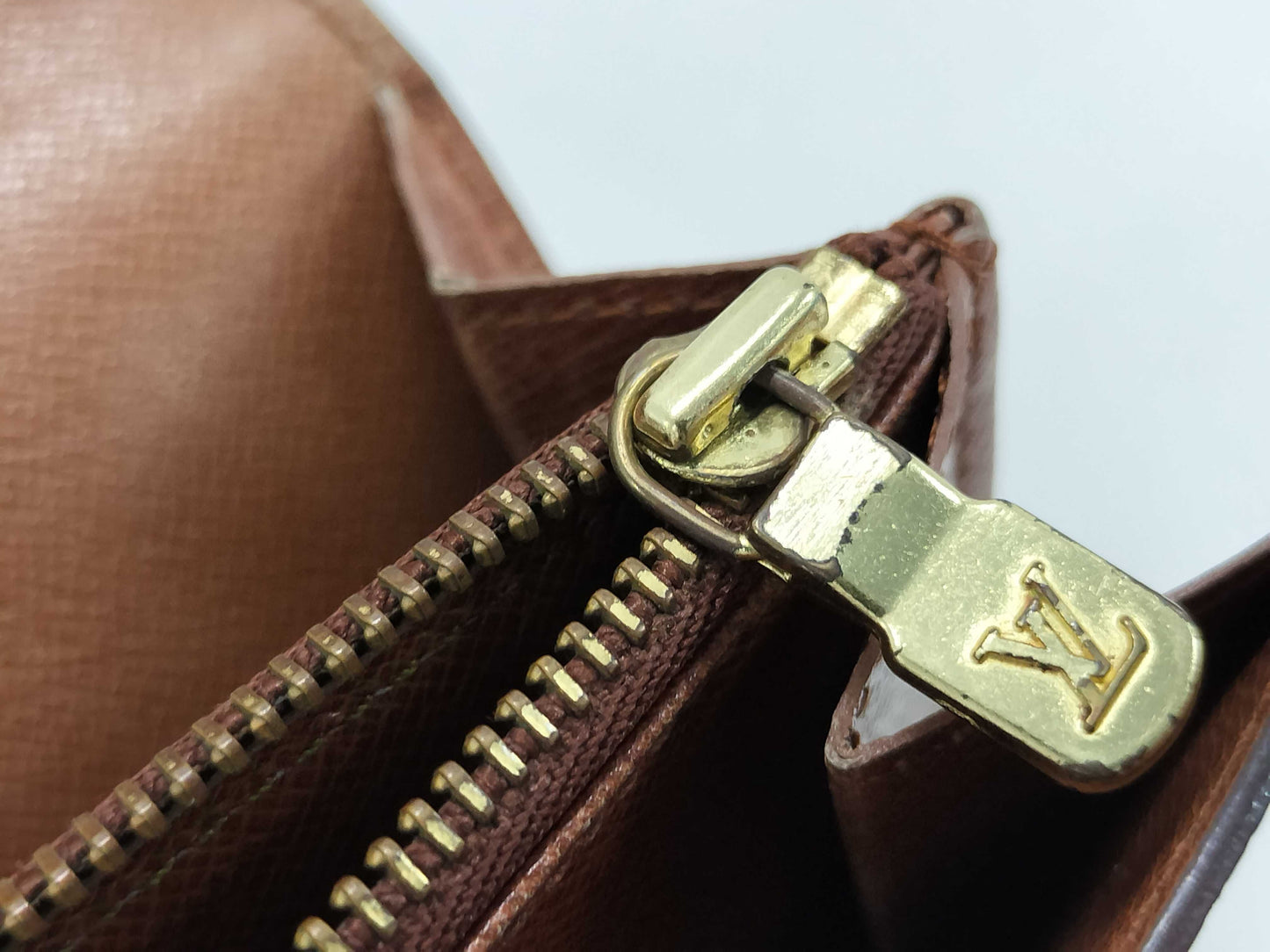 LOUIS VUITTON Monogram Portefeuille Sarah Old Style Wallet