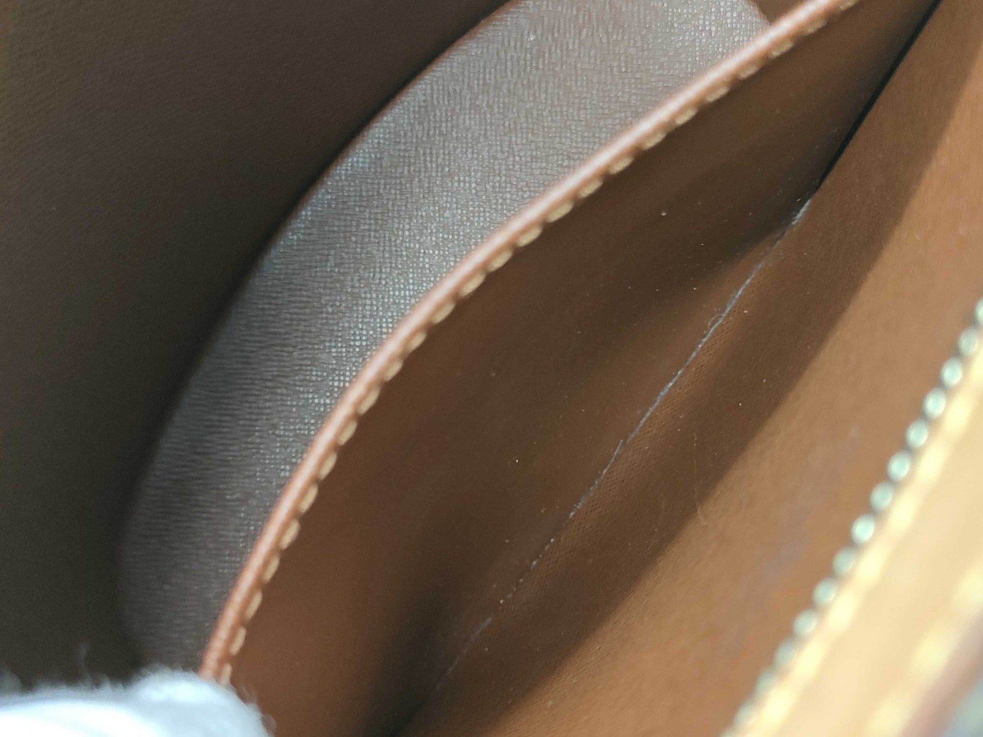 LOUIS VUITTON Monogram M51290 Drouot Shoulder Bag
