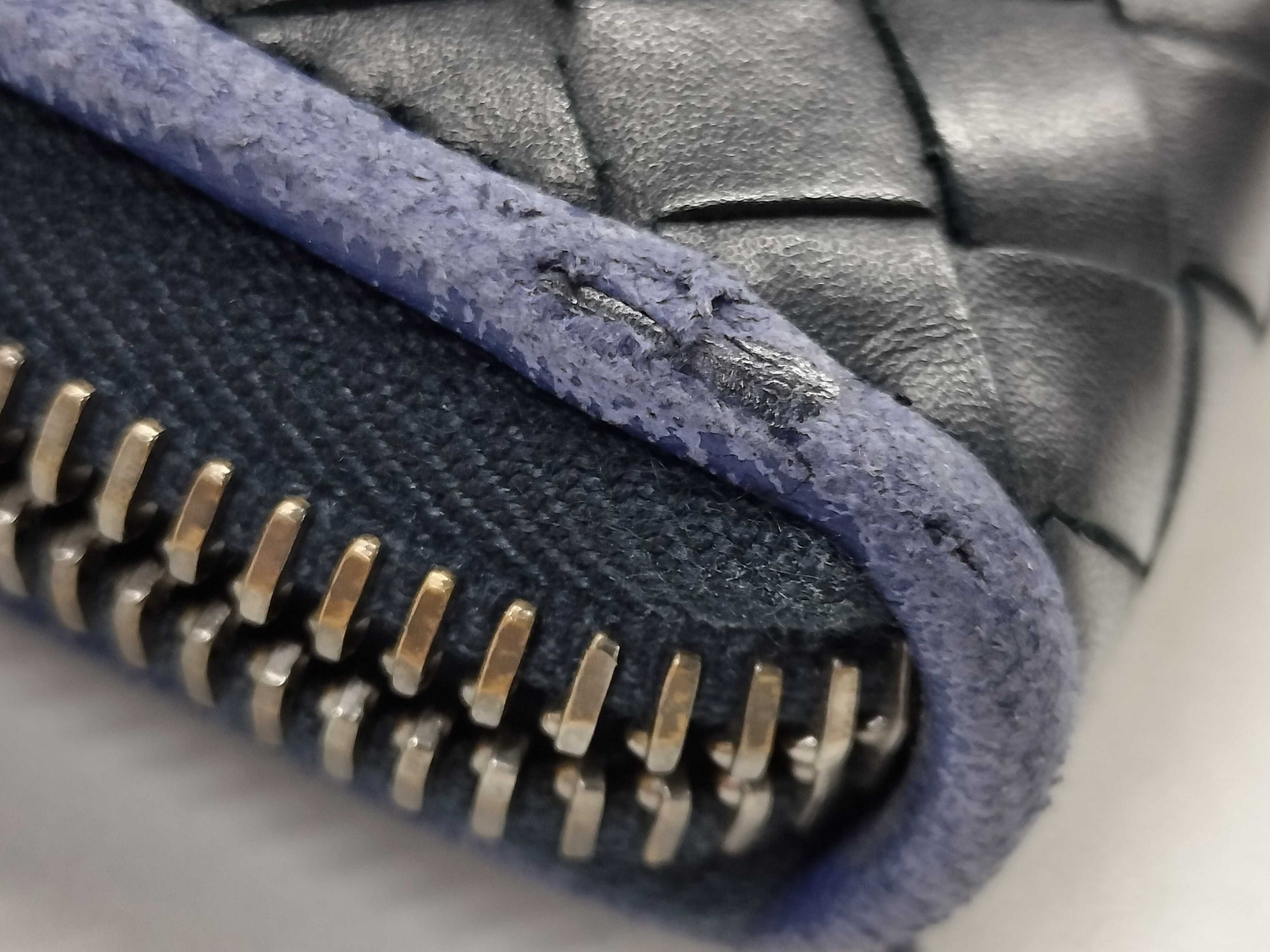 BOTTEGA VENETA Intrecciato Long Wallet