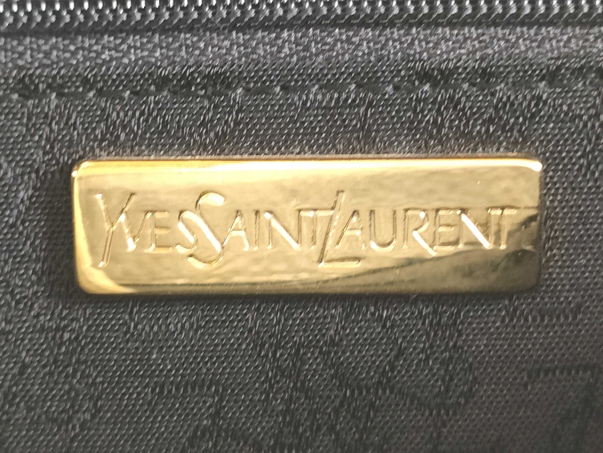 Yves Saint Laurent Diamond Cut Shoulder Bag Shoulder Bag