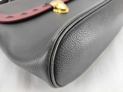 Yves Saint Laurent Diamond Cut Shoulder Bag Shoulder Bag