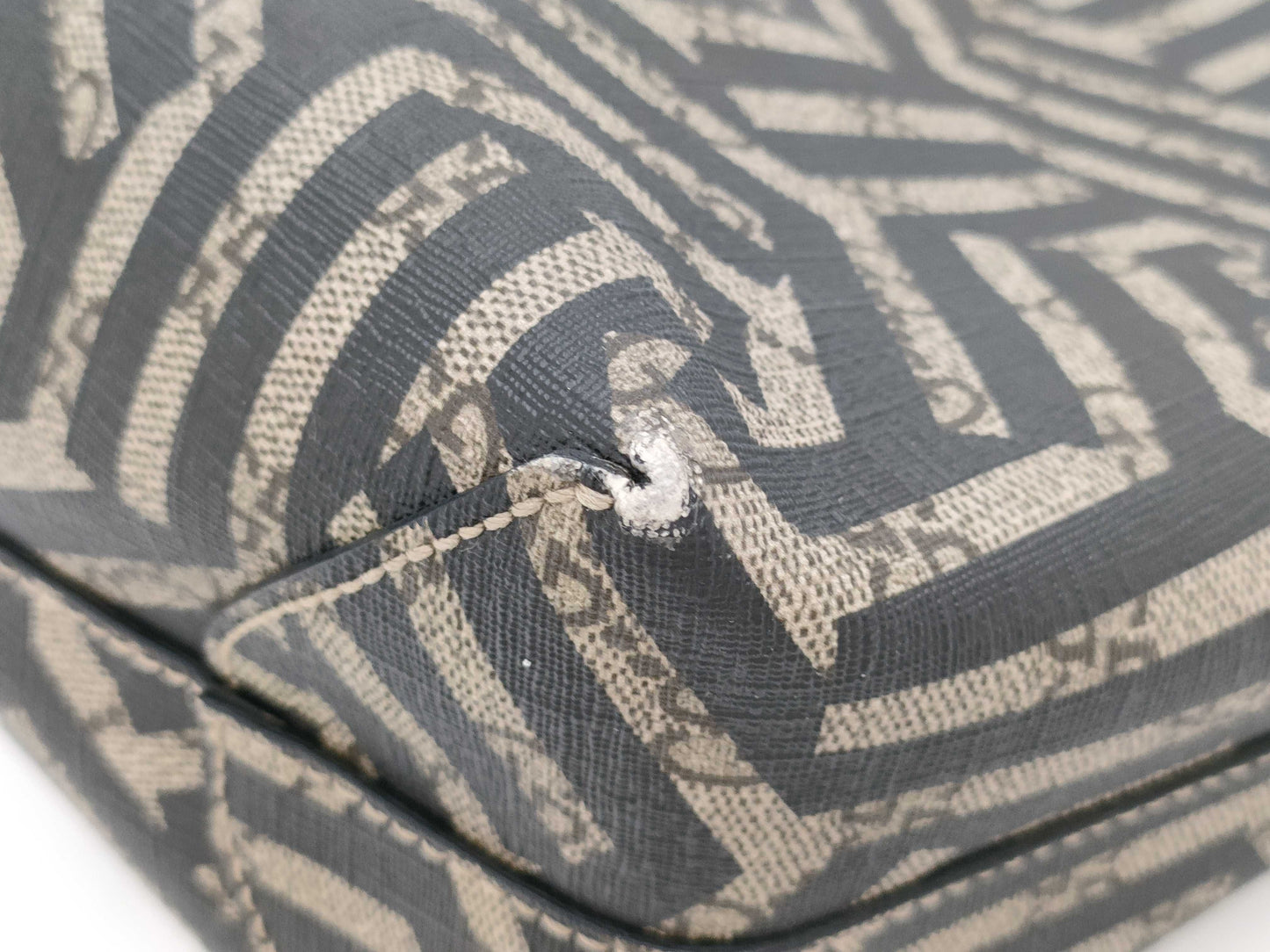 GUCCI Kaleido Web Sherry Tote Bag