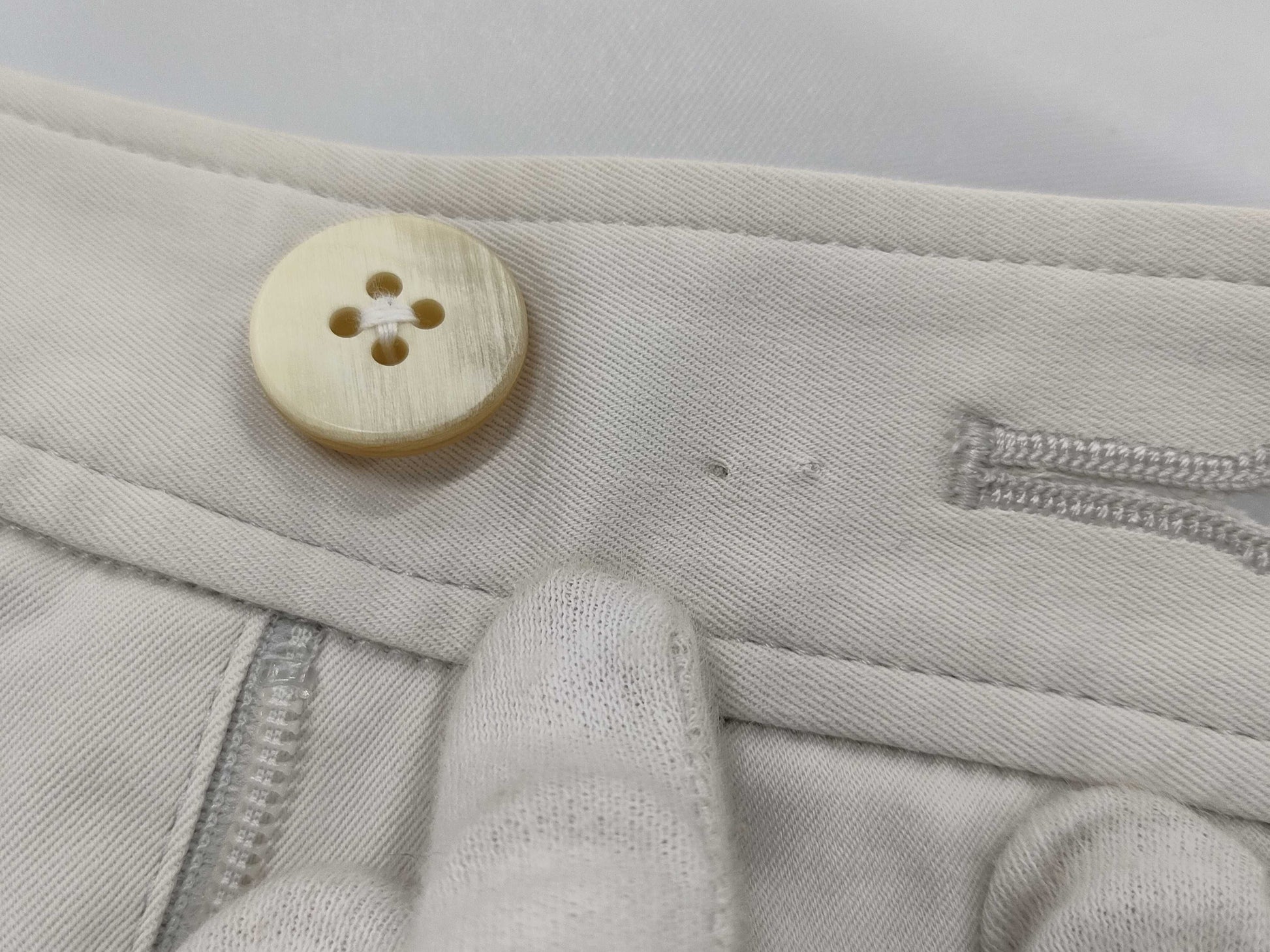 ISSEY MIYAKE Pants White Pants