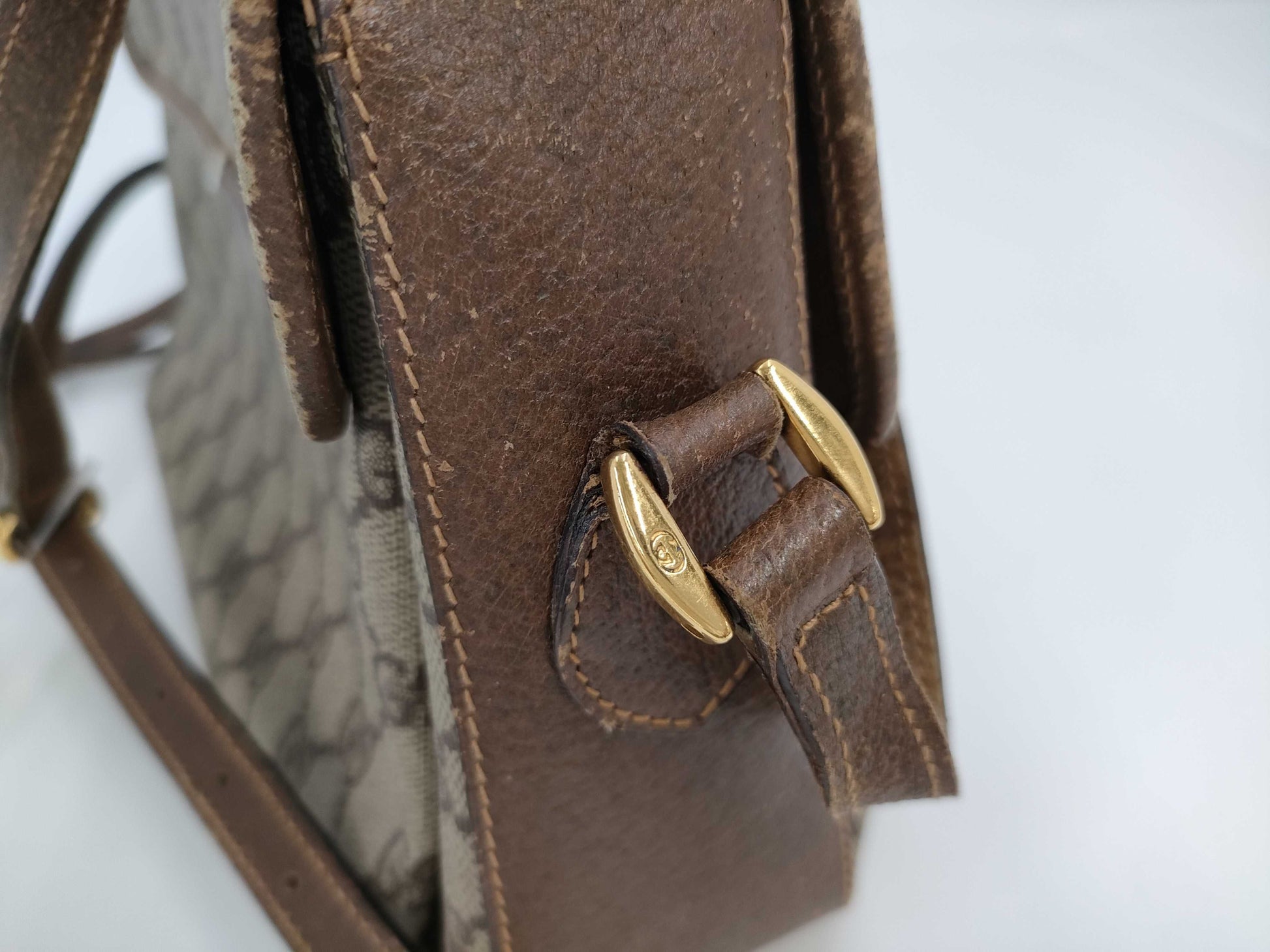 GUCCI GG Supreme Old Gucci 001 115 6165 Shoulder Bag