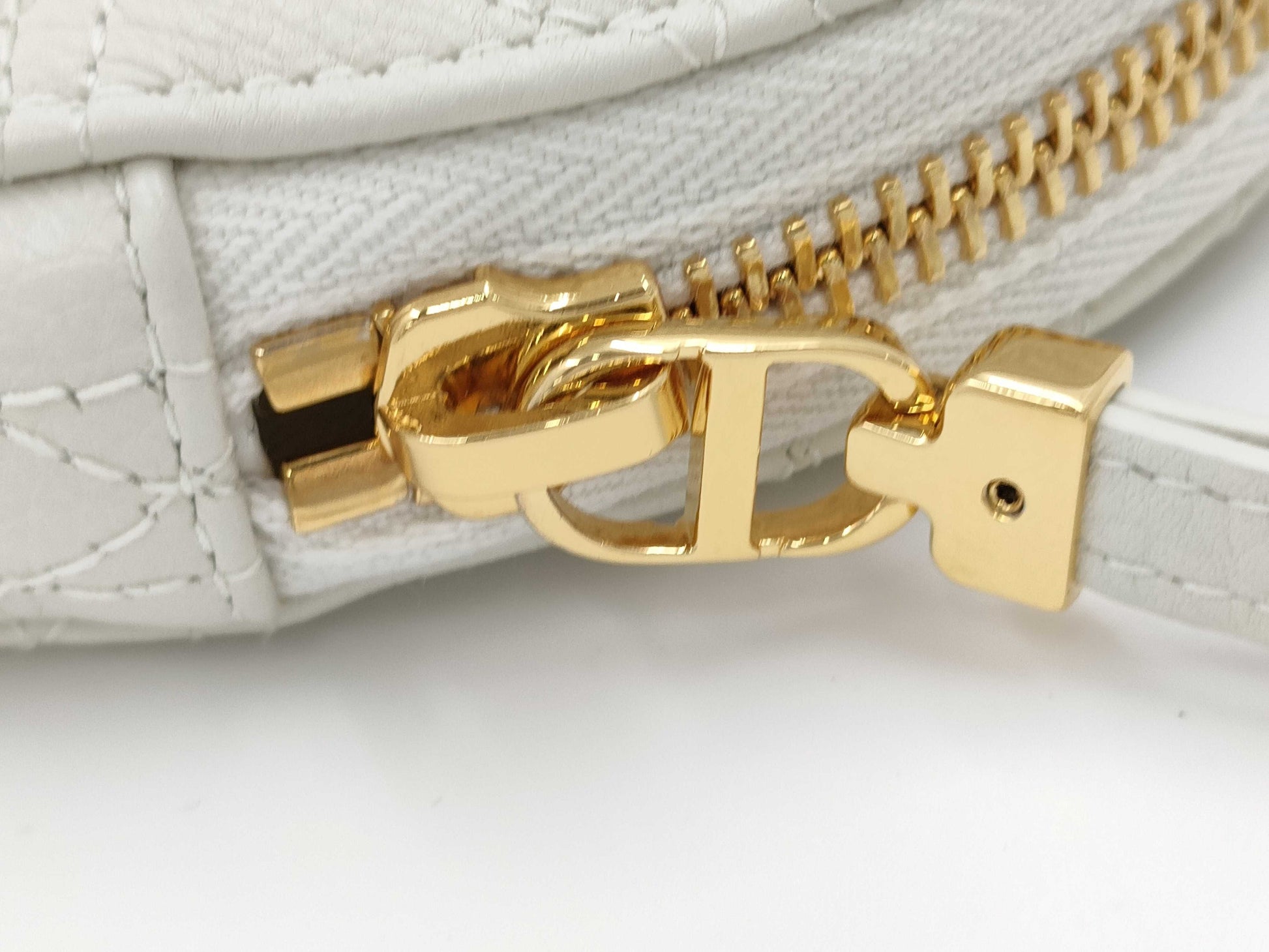 Dior Chain Shoulder Heart Leather White Shoulder Bag