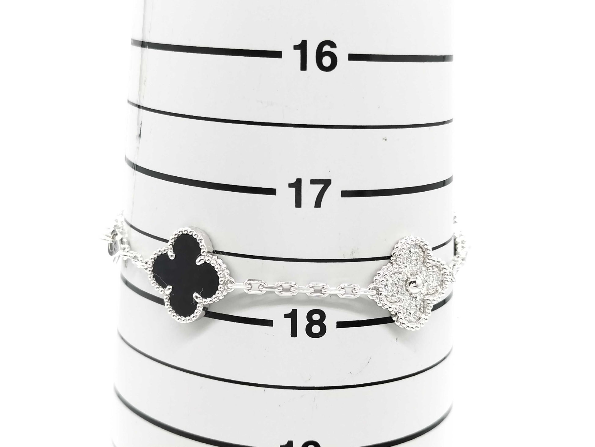 Van Cleef & Arpels Vintage Alhambra 5-Piece Onyx and Diamond Bracelet in WG Au750, 12.2g 
