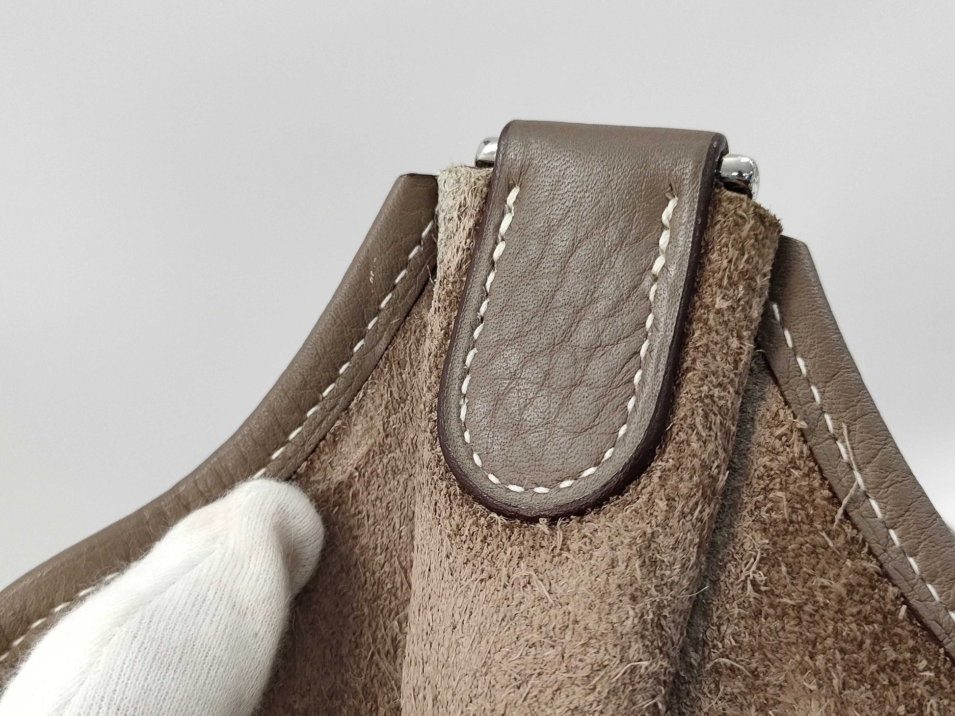 HERMES Evelyn I PM □* Stamped Silver Hardware Shoulder Bag
