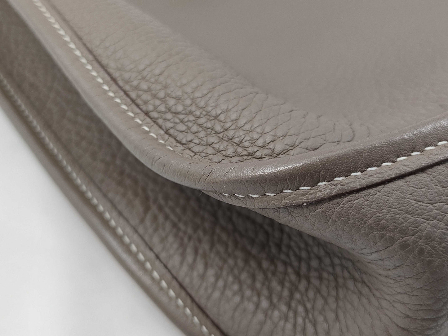 HERMES Evelyn I PM □* Stamped Silver Hardware Shoulder Bag