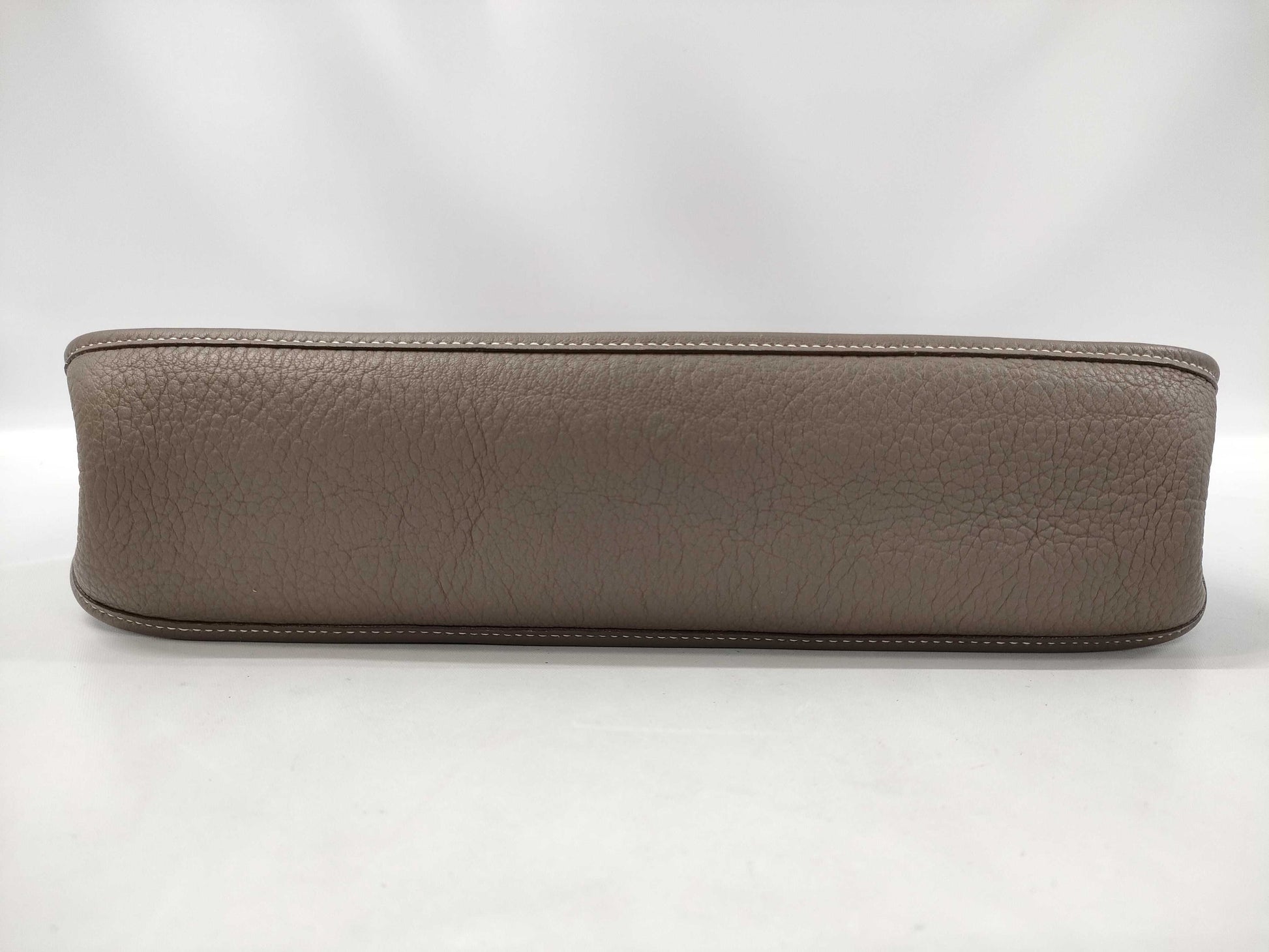 HERMES Evelyn I PM □* Stamped Silver Hardware Shoulder Bag