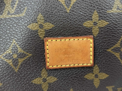 LOUIS VUITTON Monogram M40710 Saumur MM Shoulder Bag