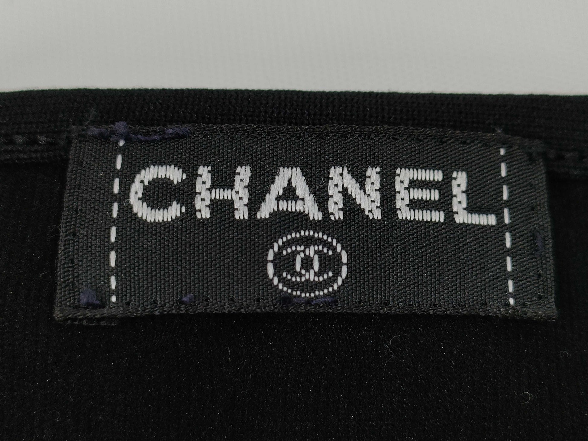 CHANEL Short T-shirt size 38-40 Tops