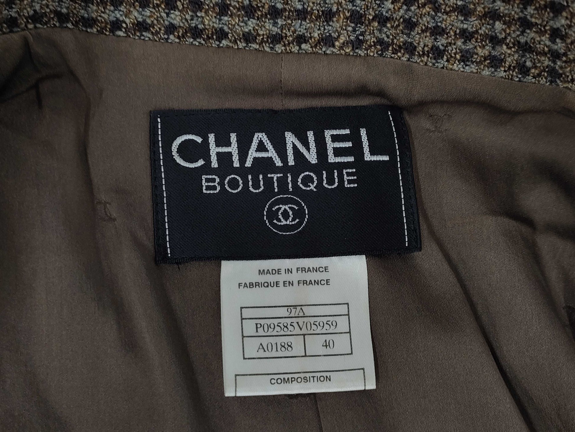 CHANEL P09585V05959 Size 40 Jacket