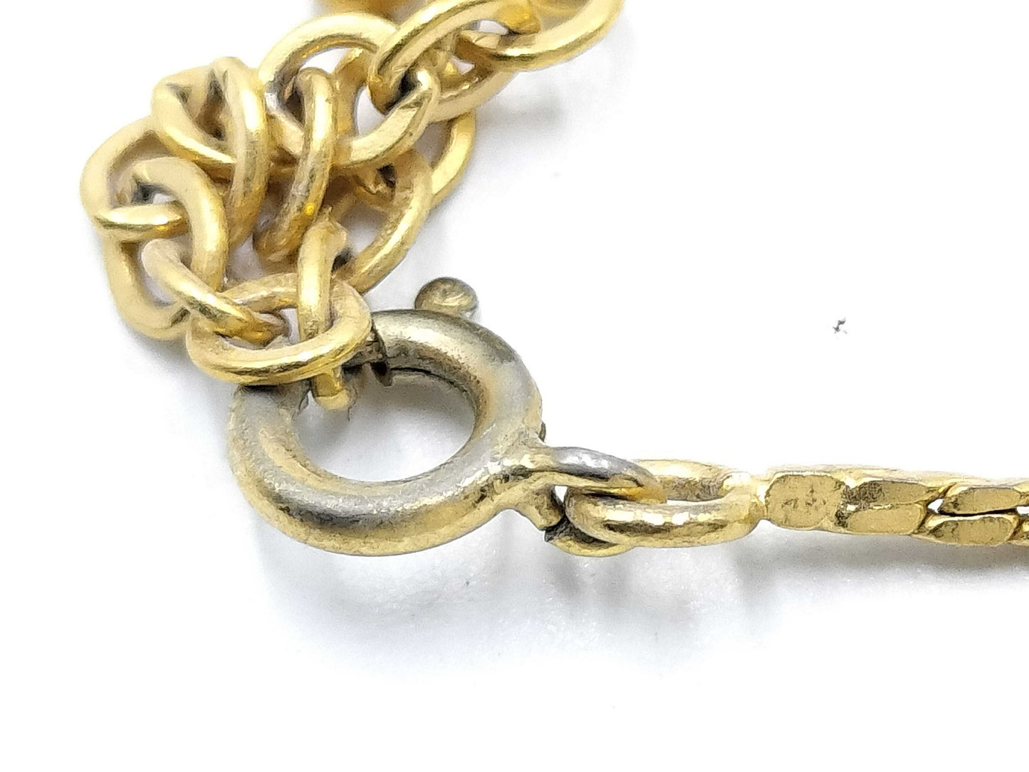 Dior logo necklace necklace