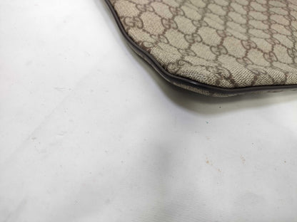 GUCCI GG Supreme Shoulder Bag