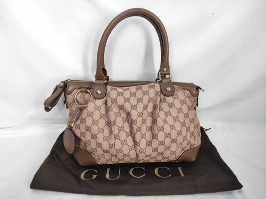 GUCCI GG Supreme handbag without shoulder strap