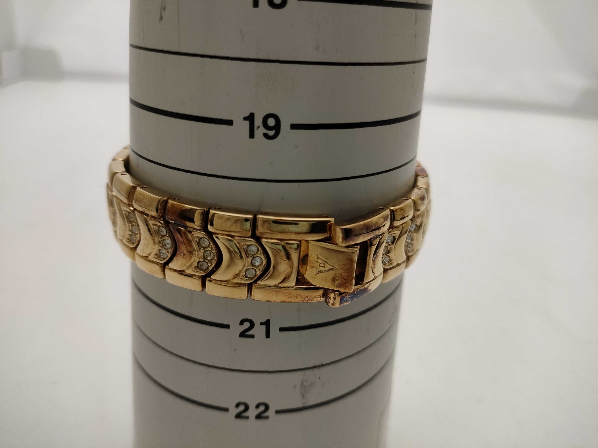 Valentino Domani VD-1020 Women's Watch