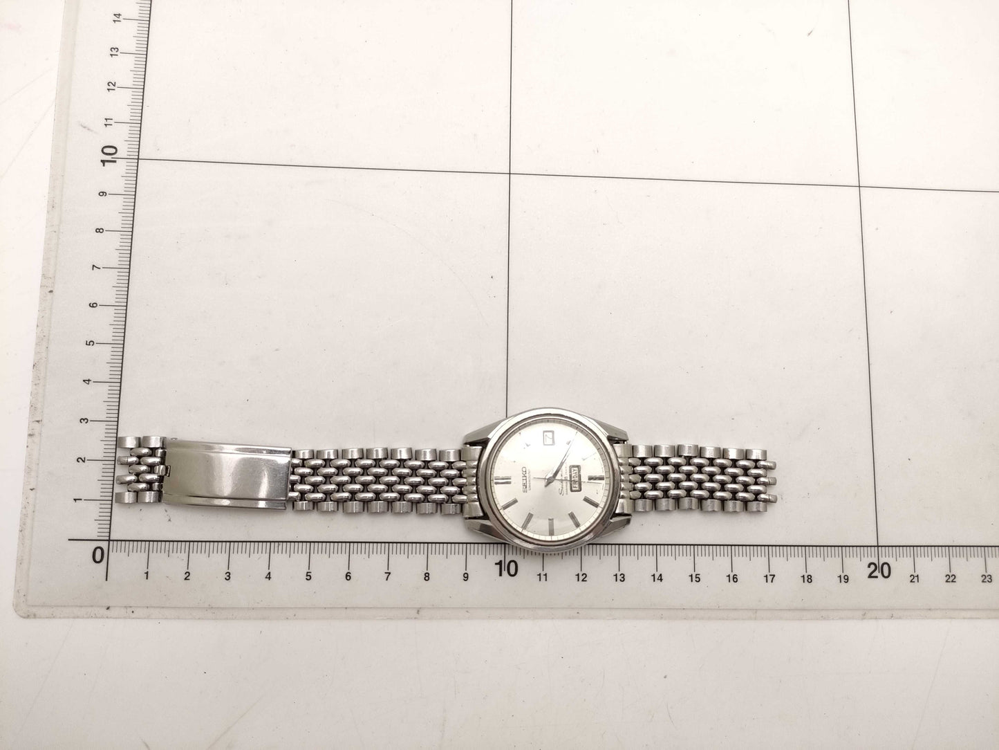 SEIKO SEIKO 6218-8971TAD Men's Watch with Broken Strap