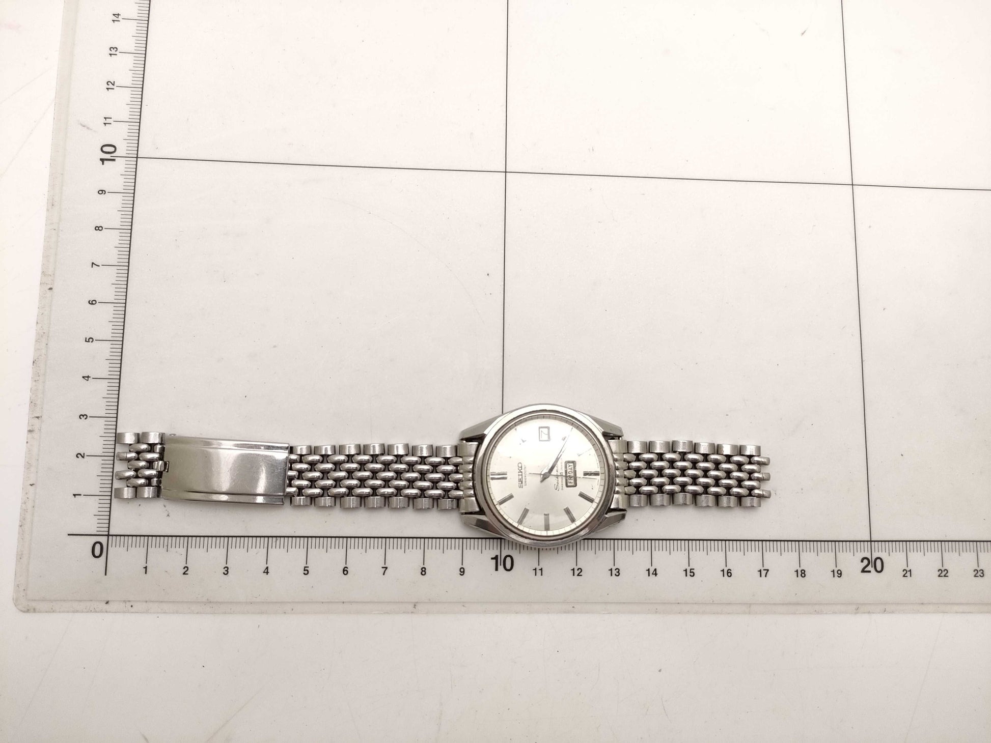 SEIKO SEIKO 6218-8971TAD Men's Watch with Broken Strap