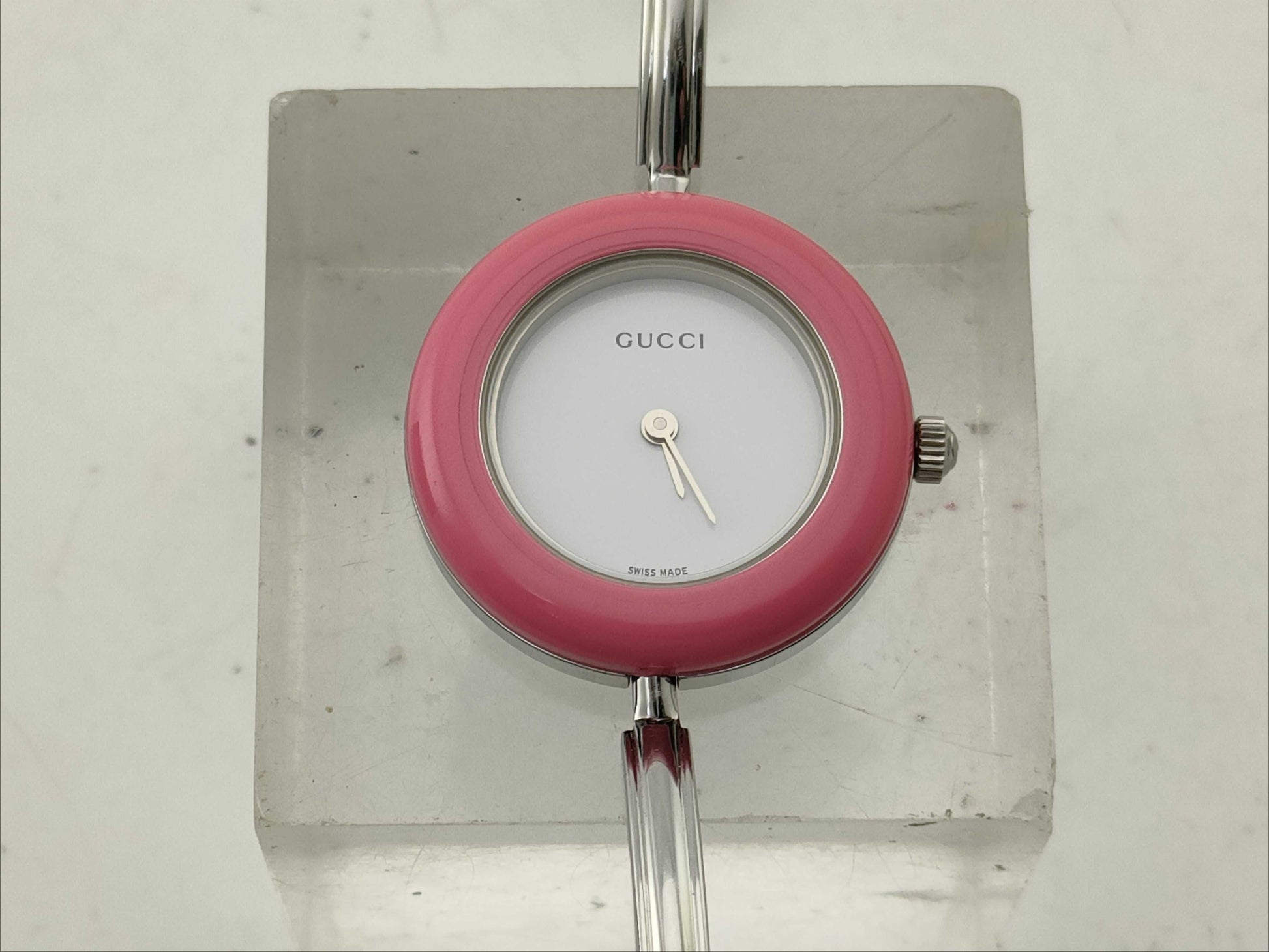 GUCCI Bezel Change 11/12.2L Women's Watch