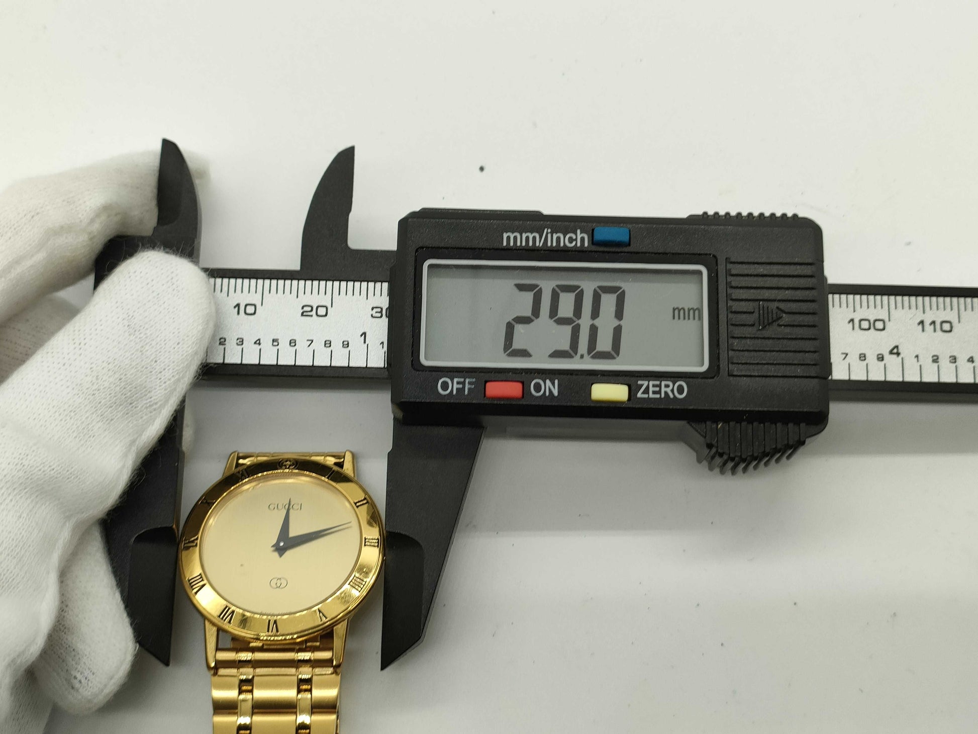 GUCCI 3000M Boys' Watch