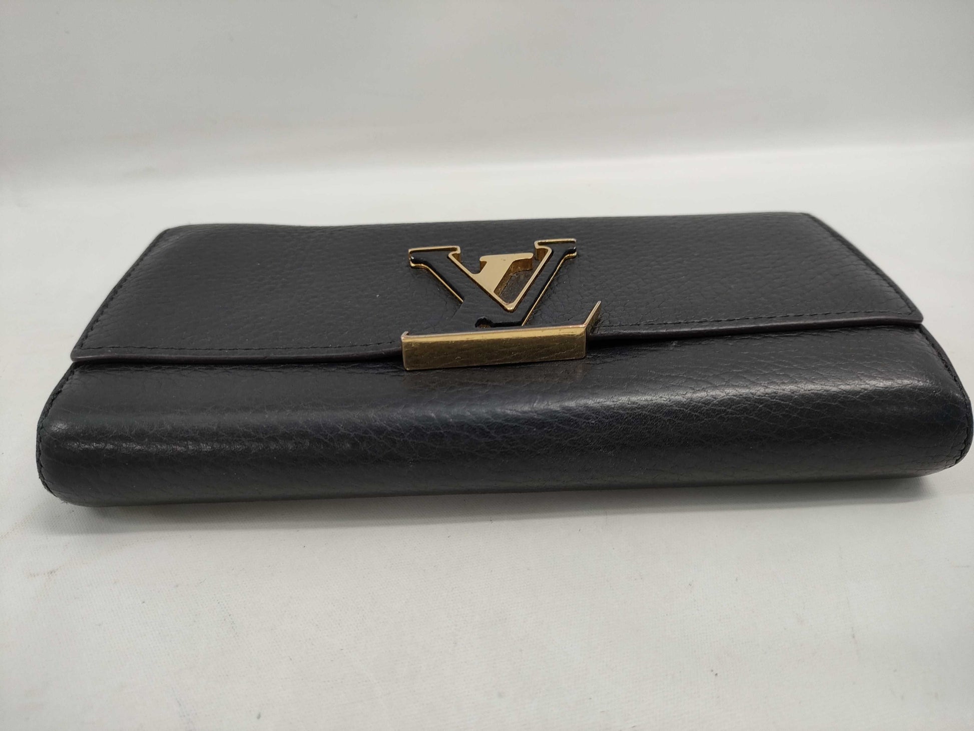 LOUIS VUITTON M61248 Portefeuille Capucines Wallet
