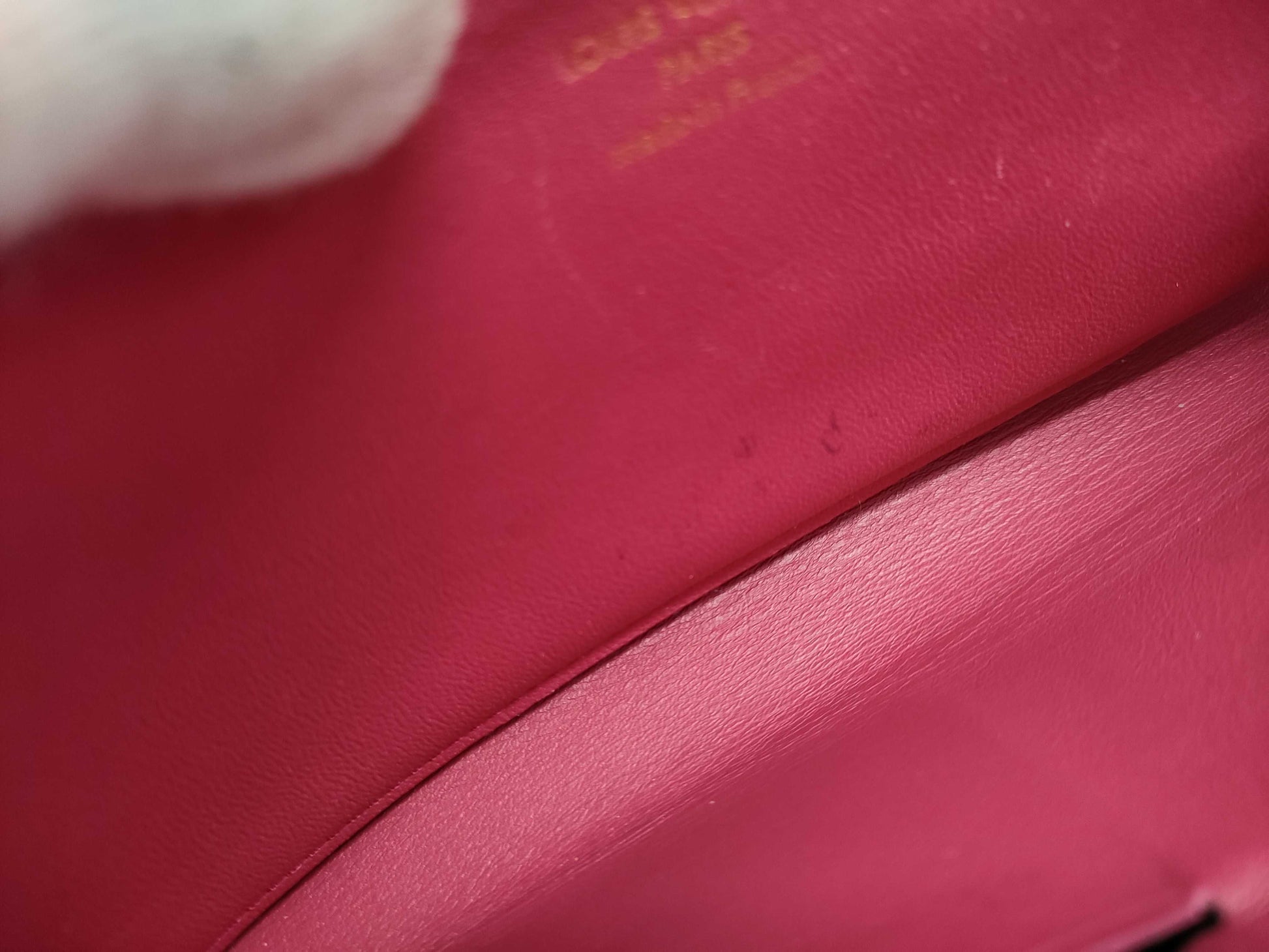 LOUIS VUITTON M61248 Portefeuille Capucines Wallet