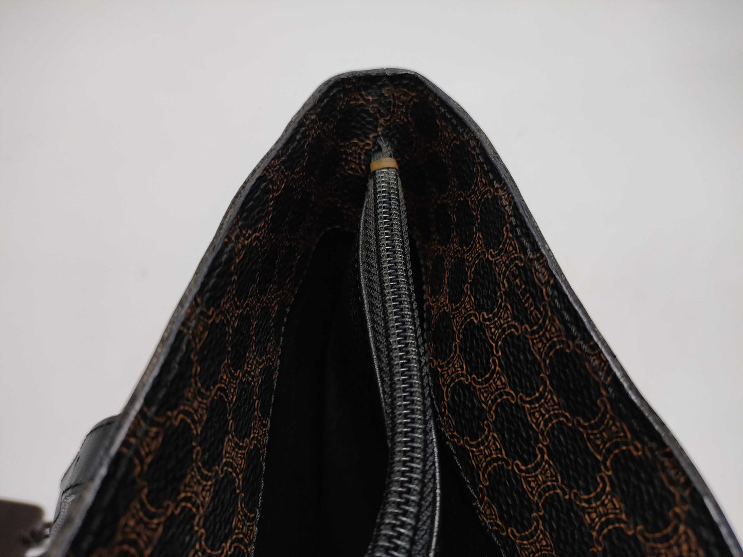 CELINE Black/Bucket Shoulder Bag