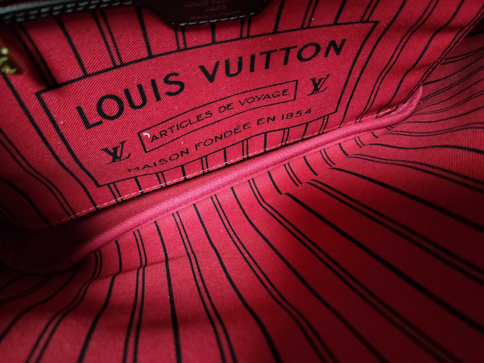 LOUIS VUITTON N41359 Damier Neverfull PM Tote Bag