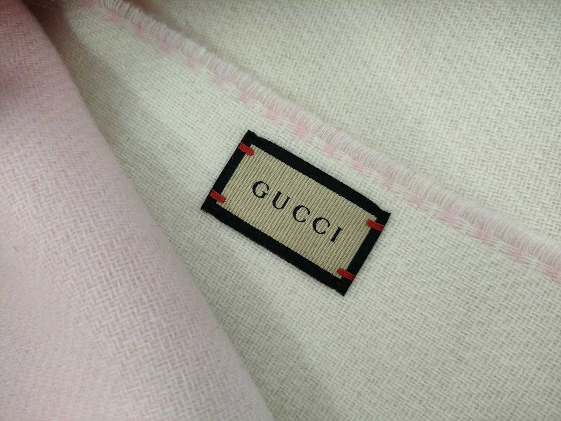 GUCCI Interlocking Scarf with tag