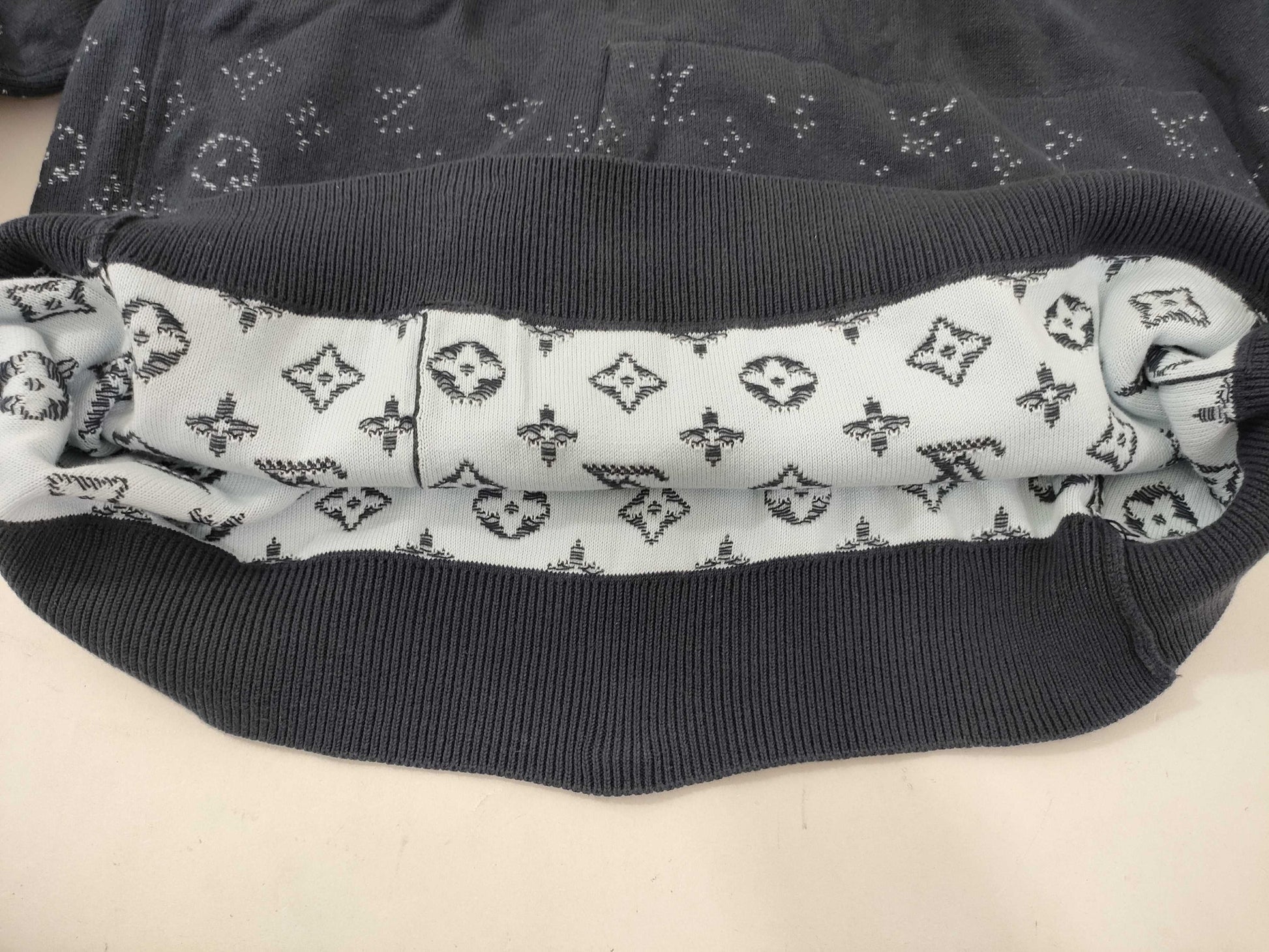LOUIS VUITTON Monogram Hoodie L Tops