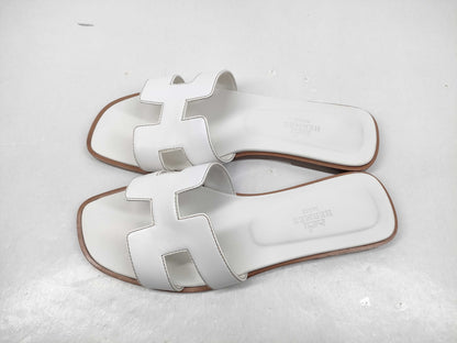 HERMES Chypre White Sandals