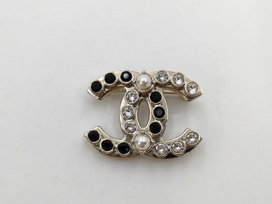CHANEL B23 K Coco Mark Pearl Rhinestone Brooch