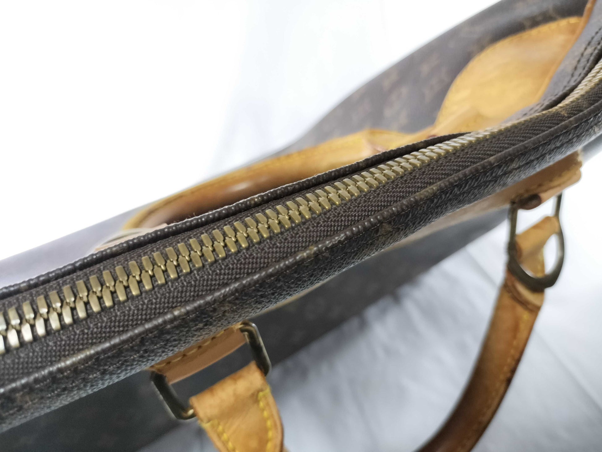 LOUIS VUITTON VI0918 Monogram M41392 Alize de Poche Boston Bag with Strap