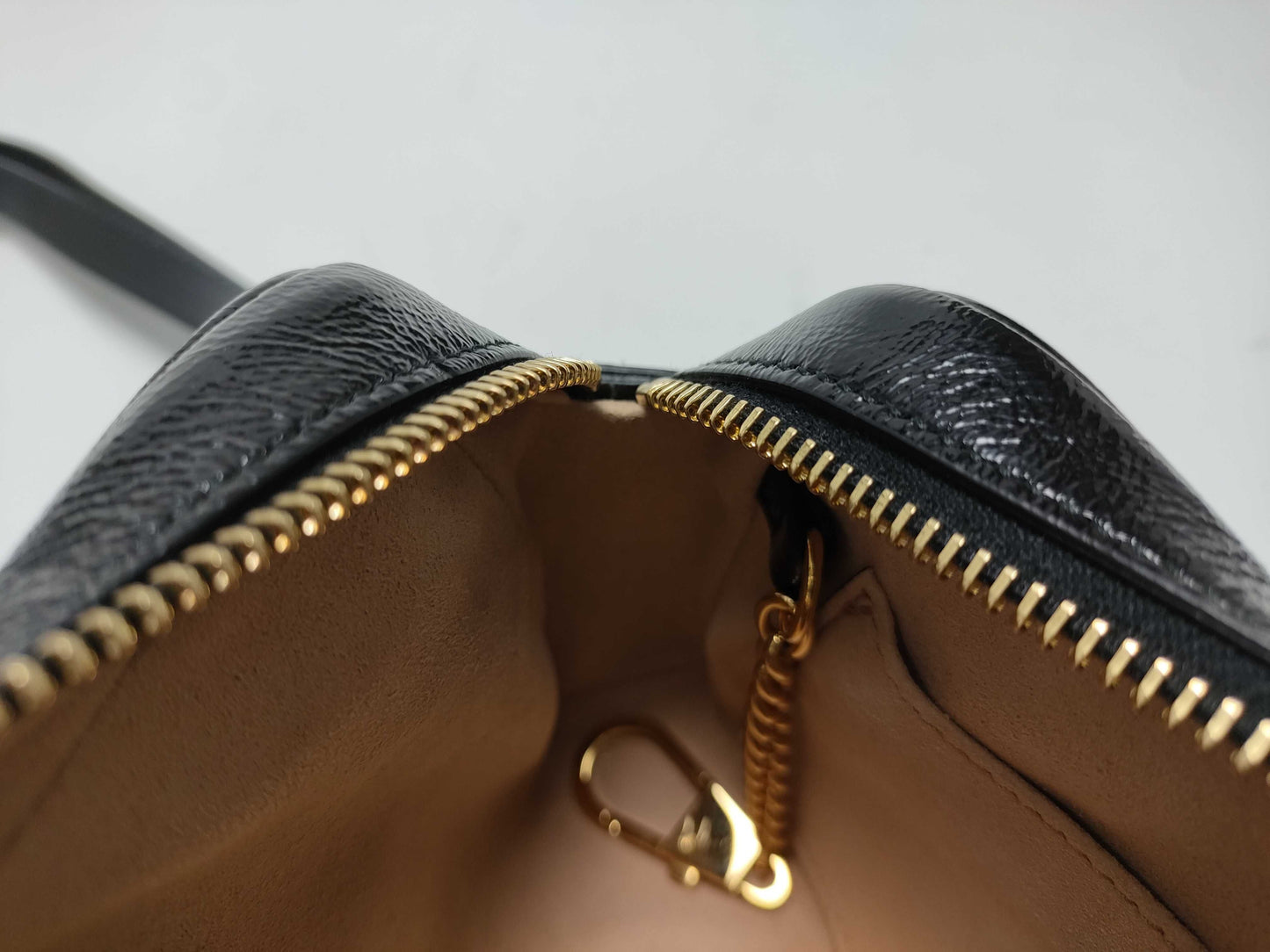 GUCCI Ophidia Suede Shoulder Bag Shoulder Bag