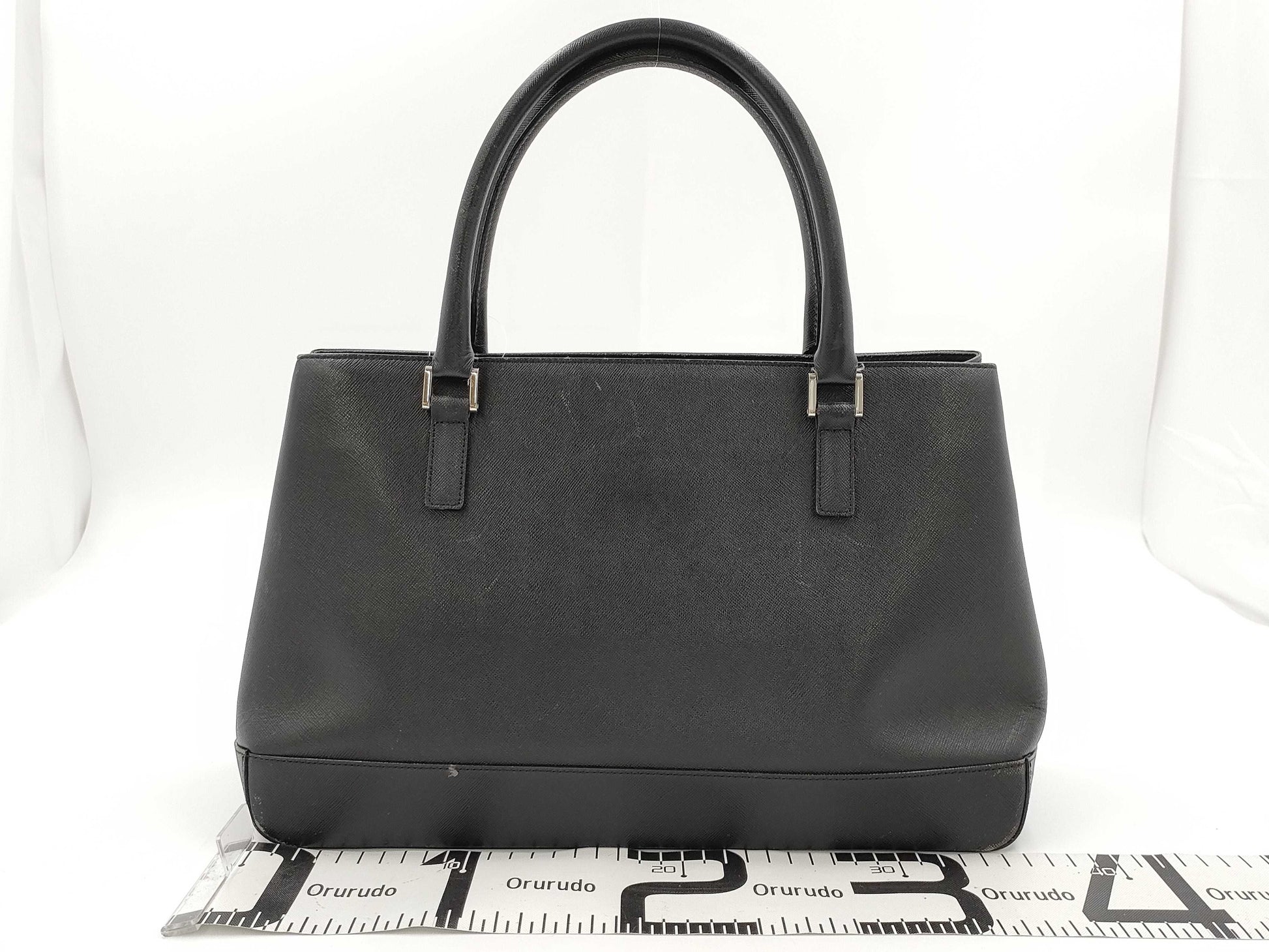 BURBERRY Leather Handbag