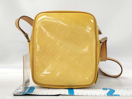 LOUIS VUITTON Vernis Amazon Shoulder Bag