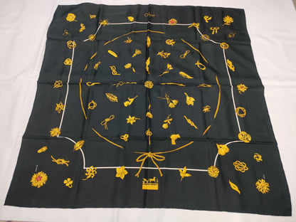 HERMES Carre Clips Scarf