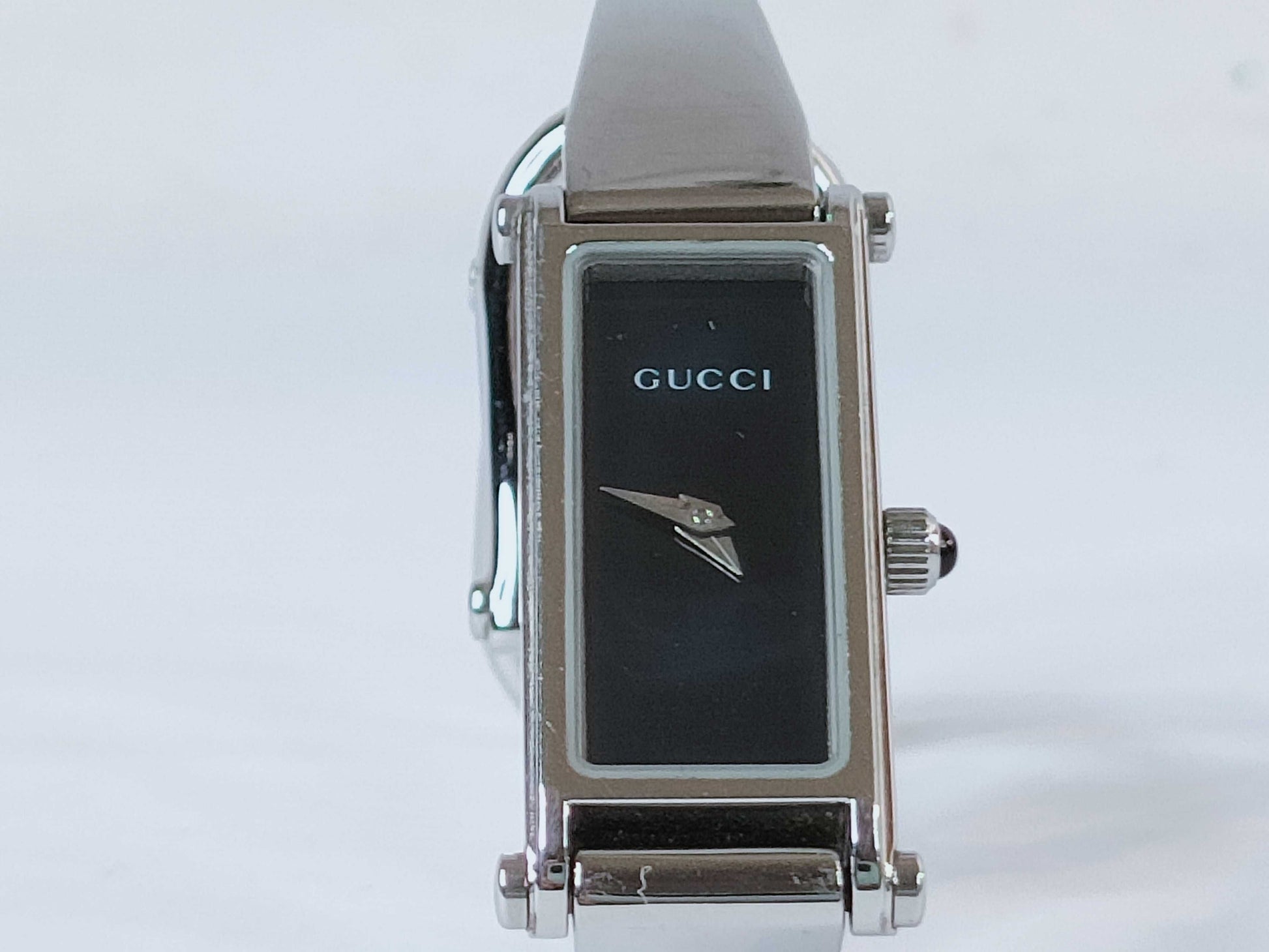 GUCCI 1500L Women's Watch