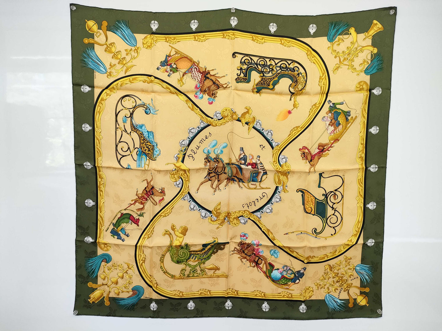 HERMES Carré 90 Plumes and Grelots Feather and Bell Scarf