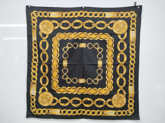 CHANEL 31 RUE CAMBON black scarf