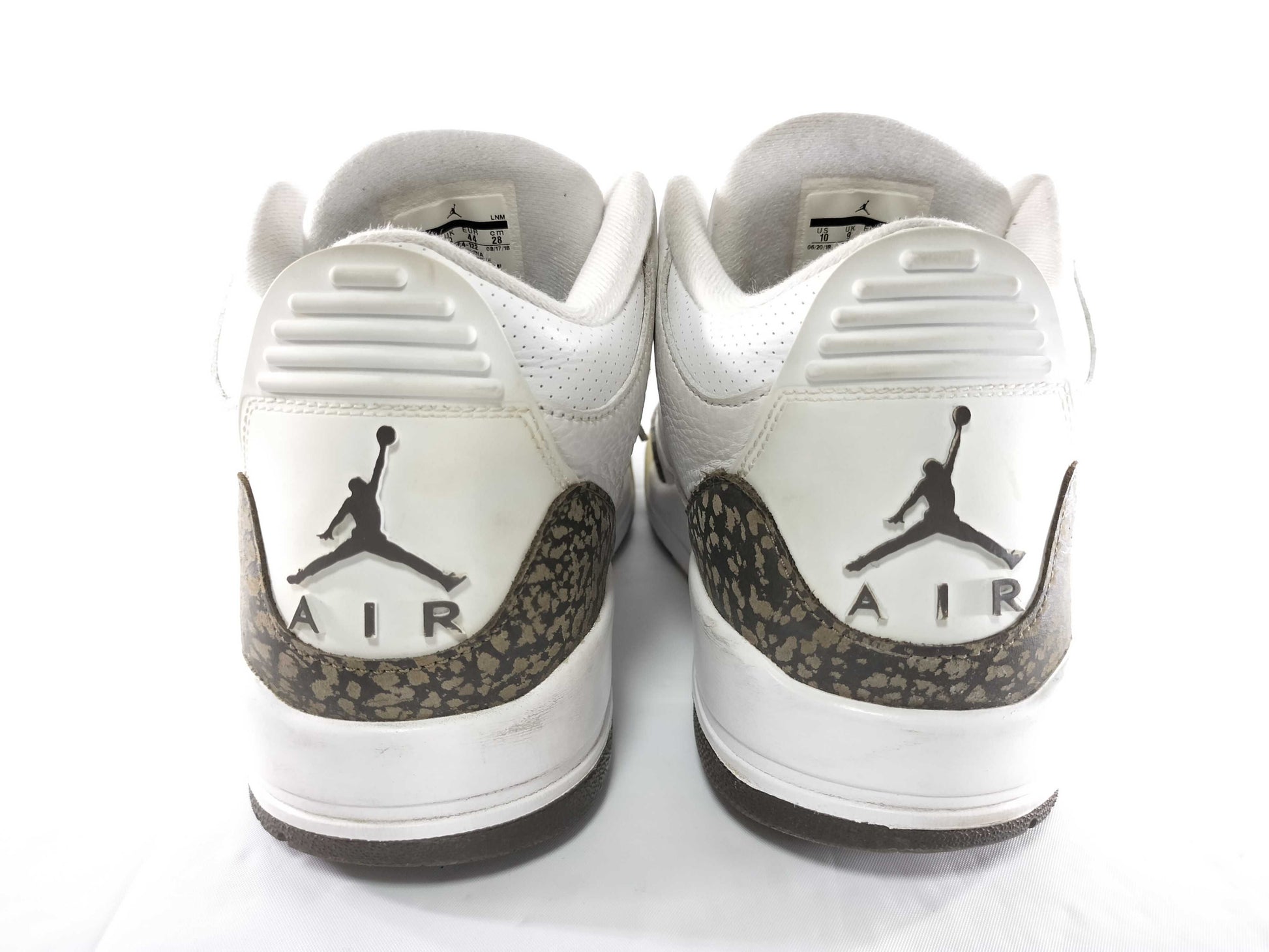 NIKE AIR JORDAN 3 RETRO Mocha 136064-122 Sneakers