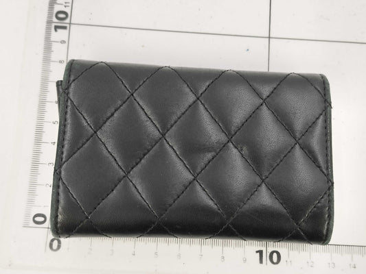 CHANEL Calfskin Matelasse Coin/Card Case with Silver Coco Mark
